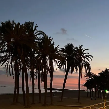 アパート Mira Mar Atrium Beach *