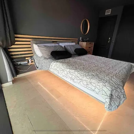 Апартаменты Mira Mar Atrium Beach *